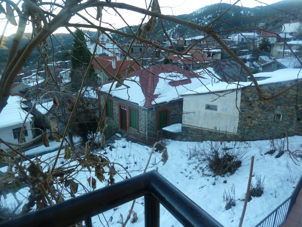 Capuralli Hotel Pedhoulas Exterior foto